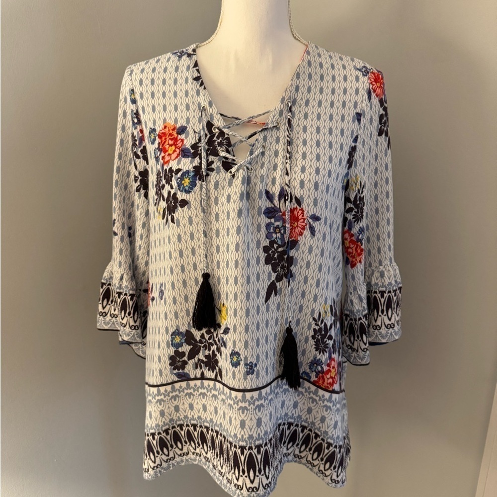 New directions boho blouses over head with ties at neck with bell sleeves Size M